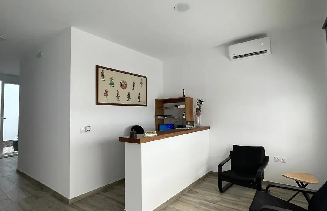 Hostal Malia-1
